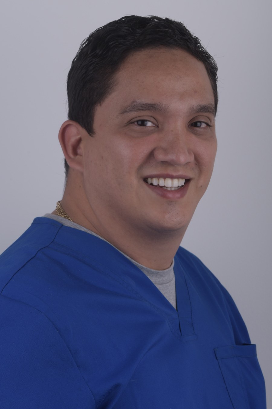 Dr. Andrés García